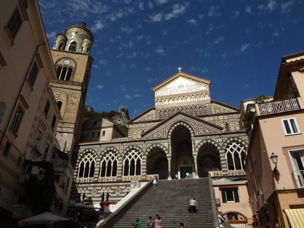 Facciata della cattedrale di Amalfi