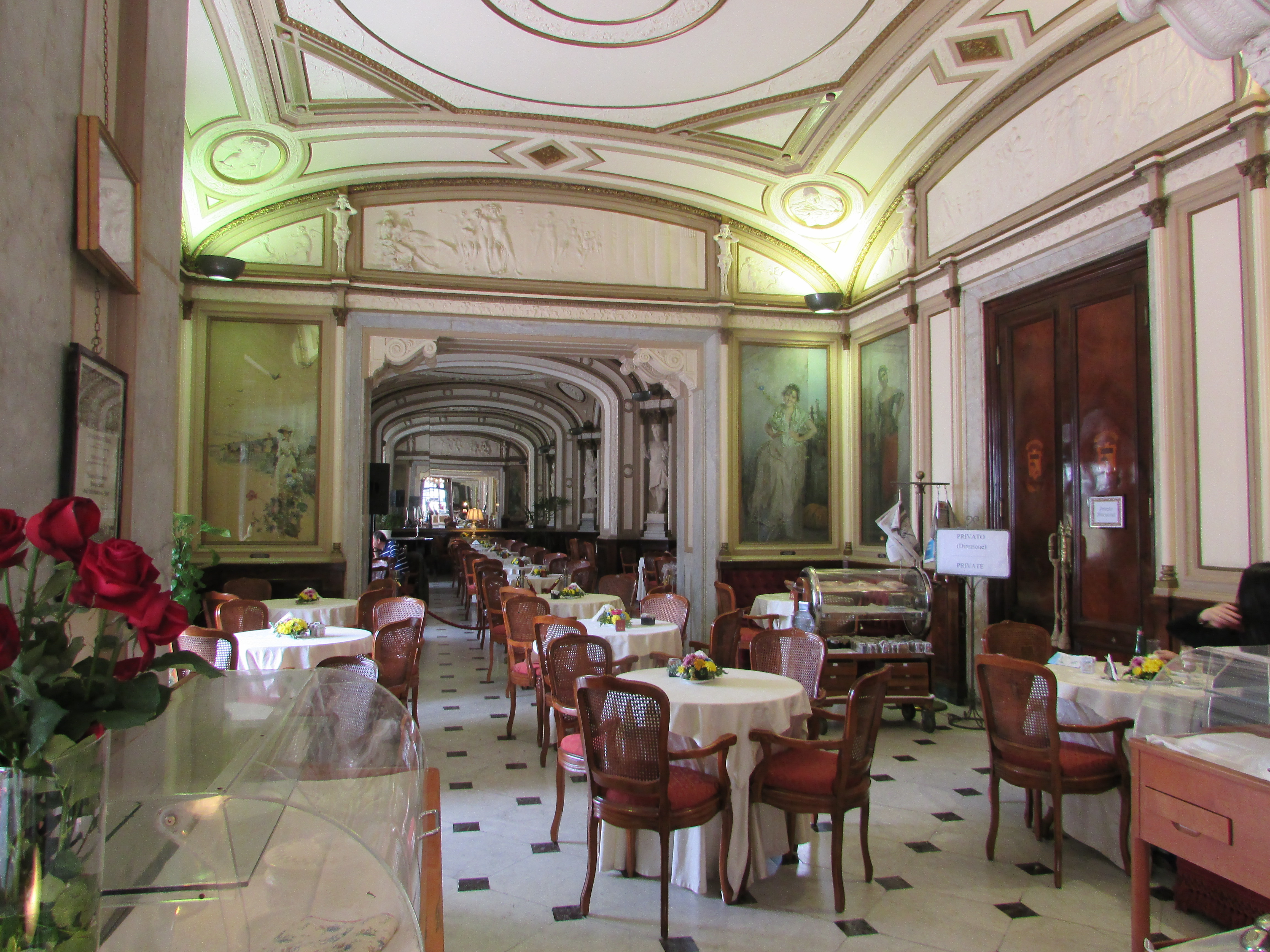 Sala da te' del Gambrinus